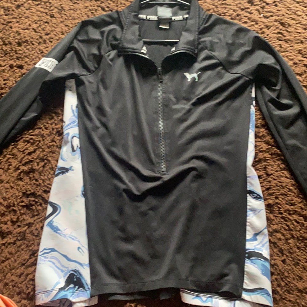 Victoria’s Secret pink ultimate deep zip